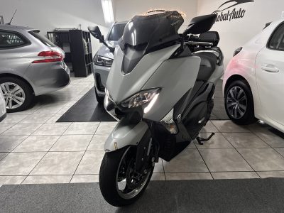 Yamaha T-MAX 530 DX