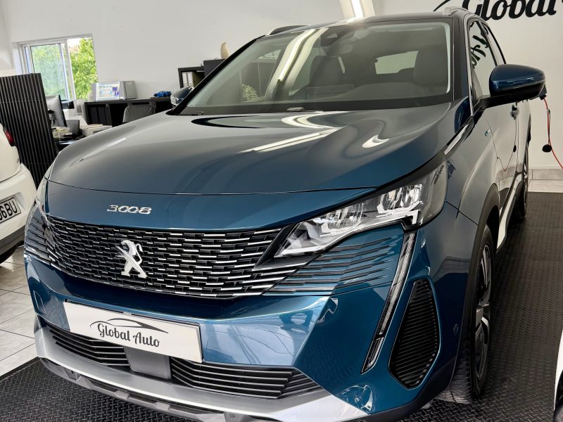 3008 HYbrid