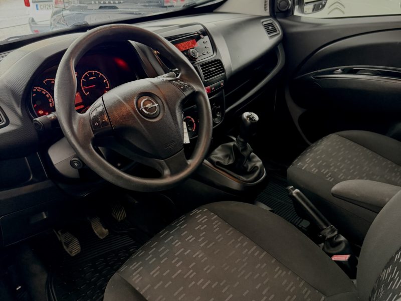 Combo Van