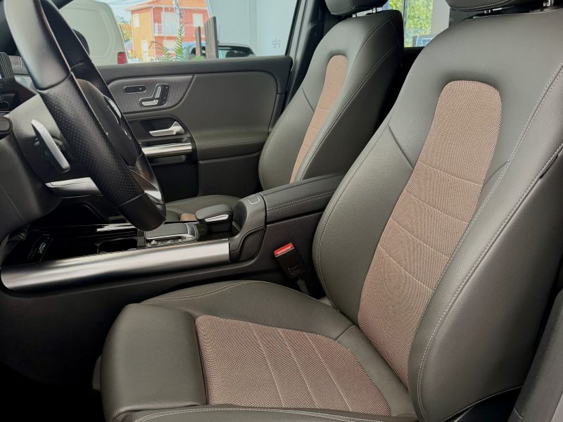 EQA 300 4MATIC