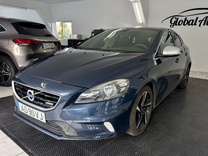 V40 R-design